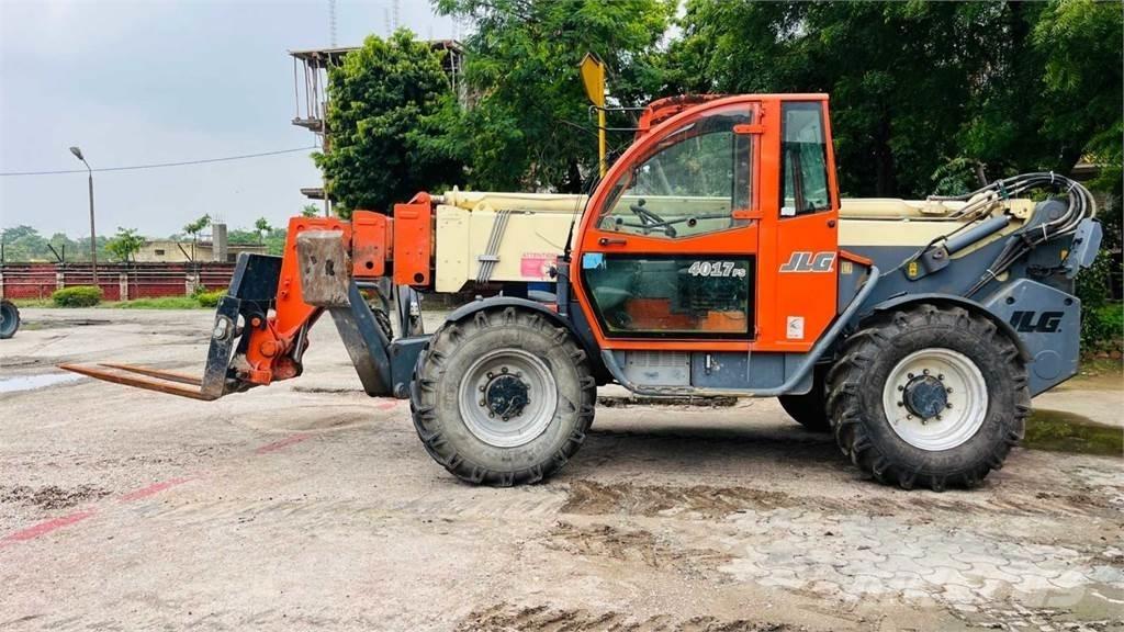 JLG 4017PS Manipulador telescópico
