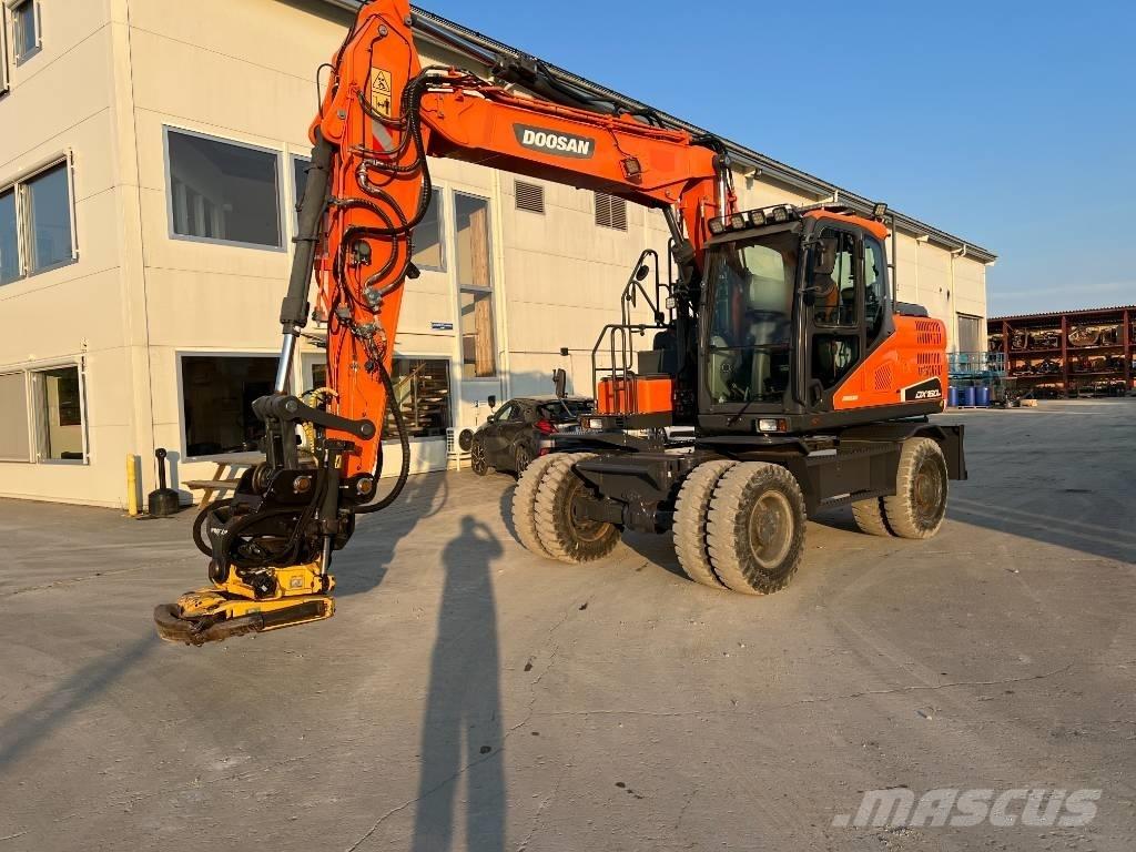 Doosan DX160W-5 Escavadoras de rodas