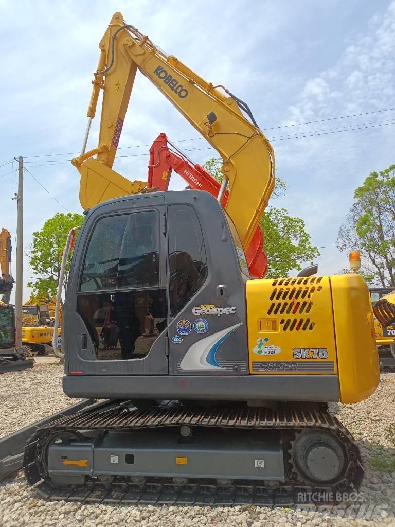 Kobelco SK 75 Miniescavadeiras