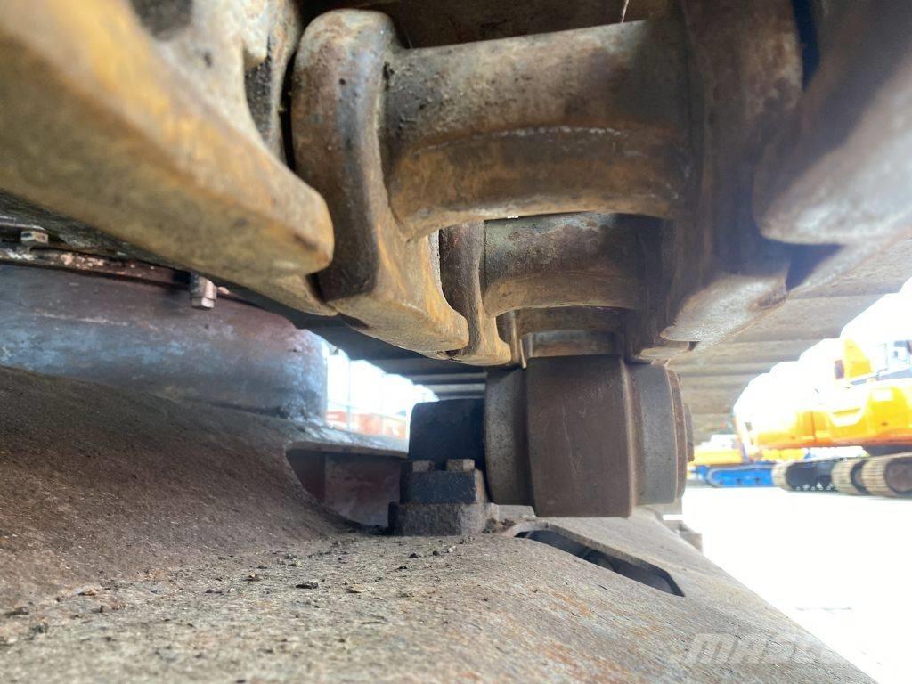 Hitachi EX 150 LC Escavadeiras de esteiras