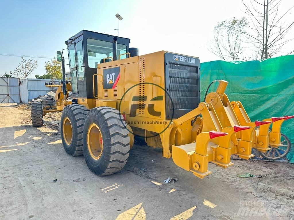 CAT 120 K Motoniveladoras