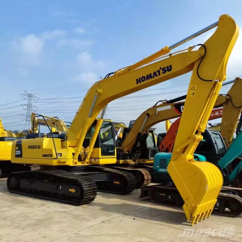 Komatsu PC 220 Escavadeiras de esteiras
