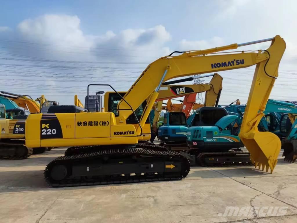 Komatsu PC 220 Escavadeiras de esteiras