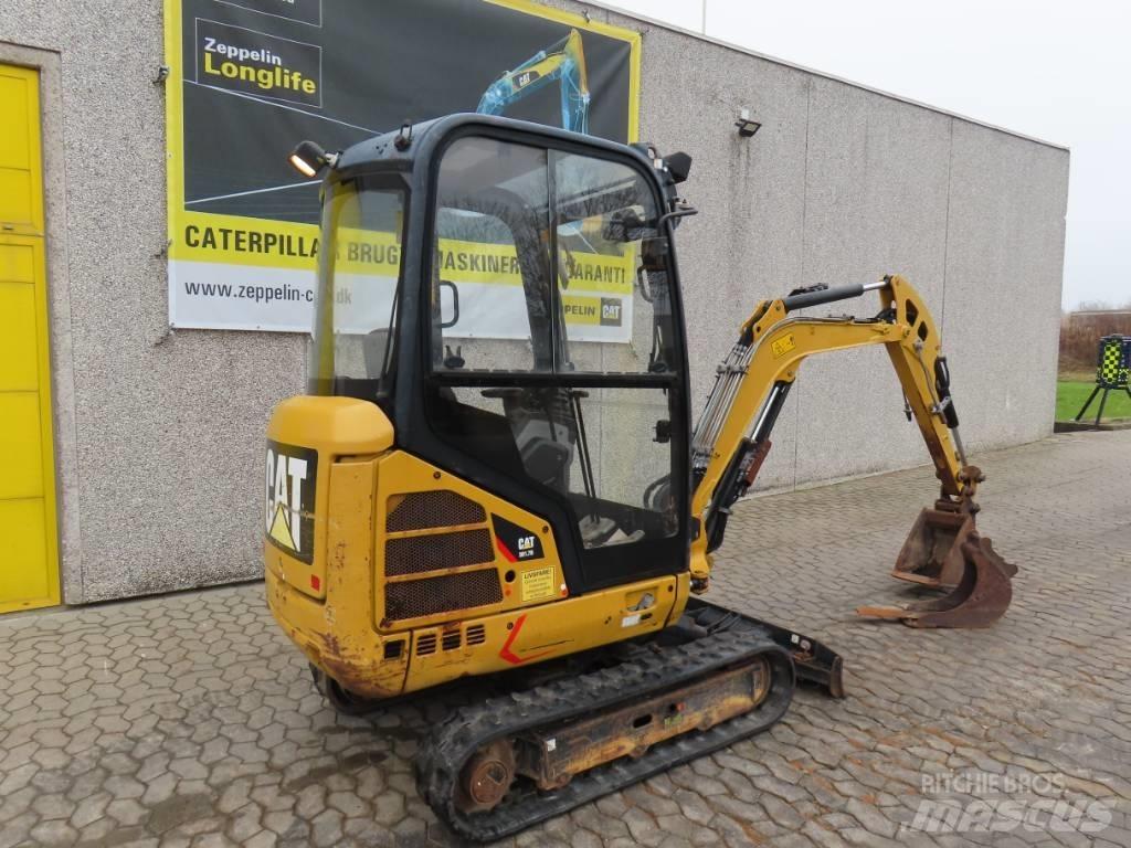 CAT 301.7 D Miniescavadeiras