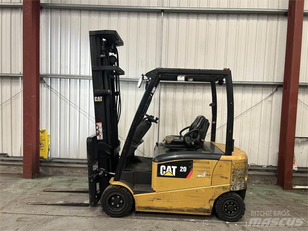 CAT EP20PN Empilhadores eléctricos
