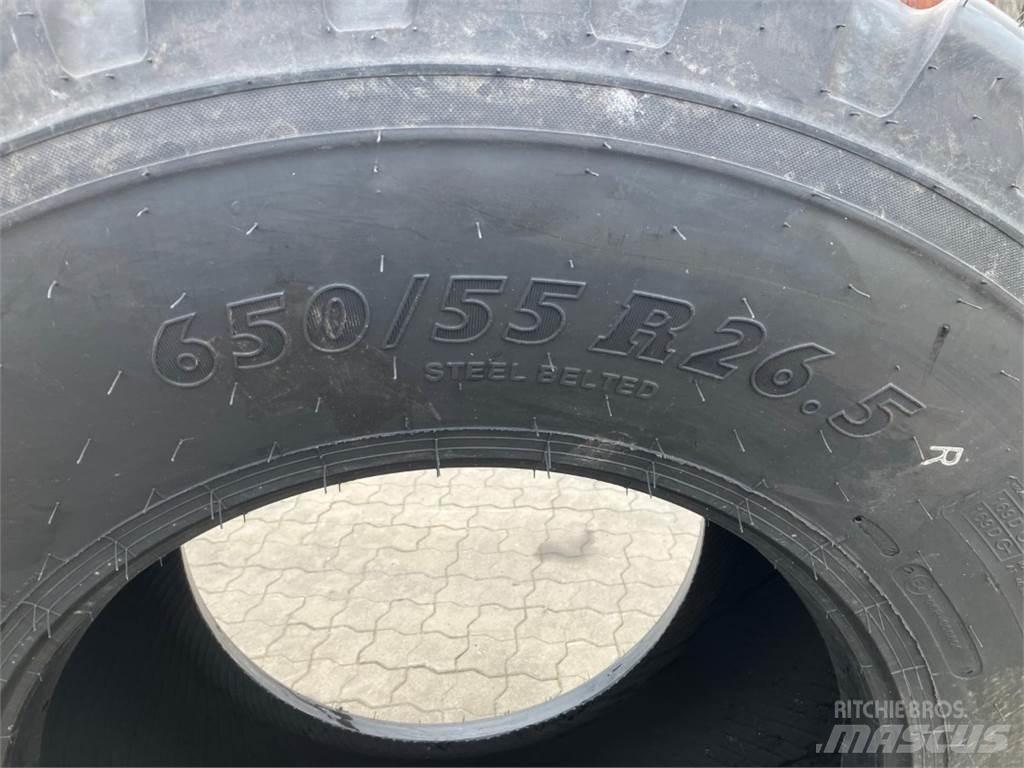 BKT 650/55R26,5 Pneus Agrícolas