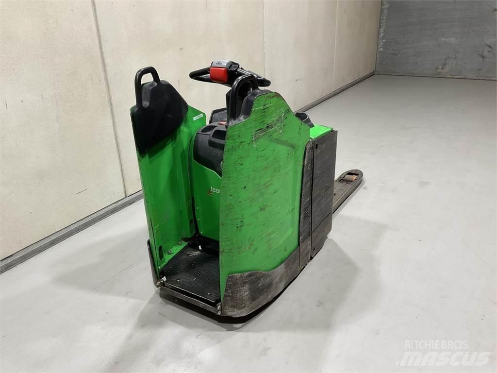 Cesab P320 Porta-paletes com plataforma