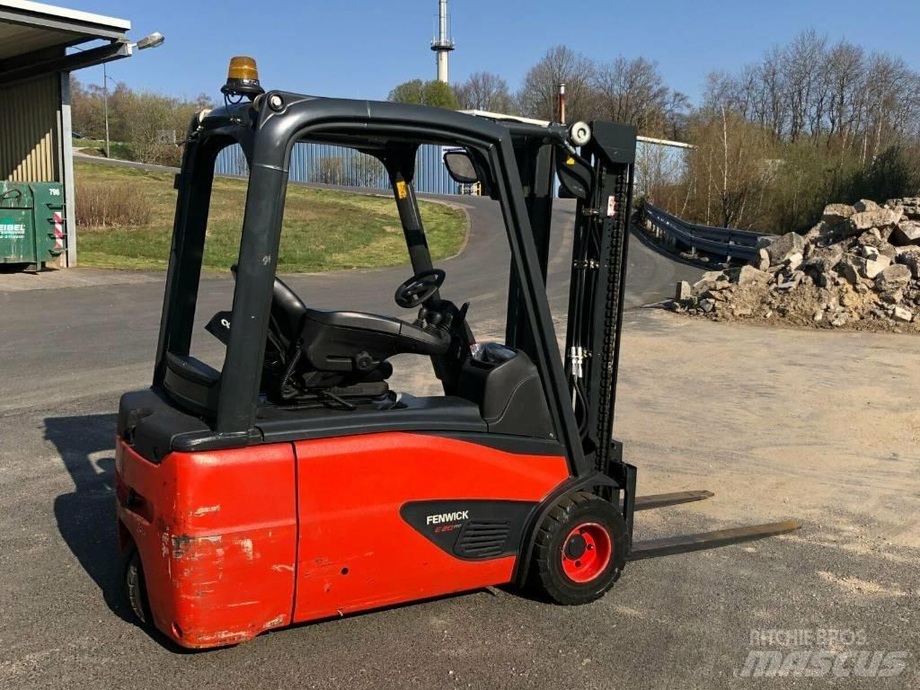 Linde E 20 L-02 Empilhadores eléctricos