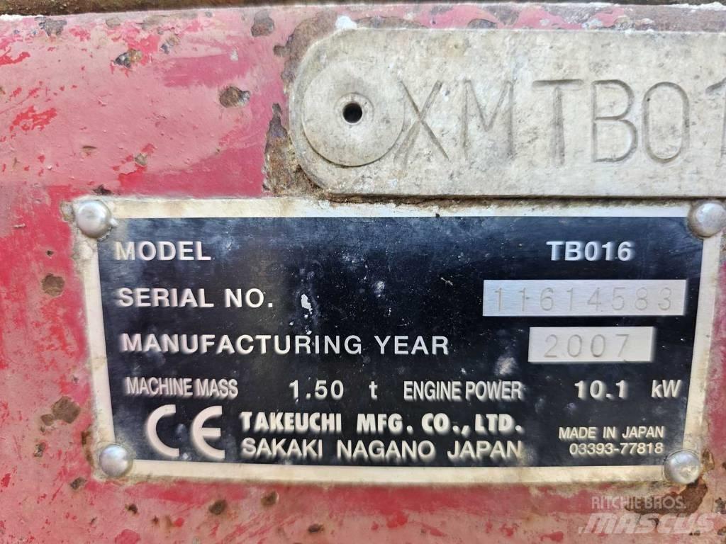 Takeuchi TB 016 Miniescavadeiras