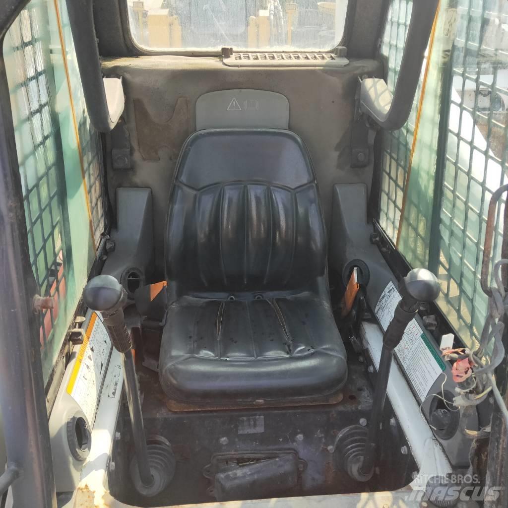 Bobcat S300 Minicarregadeiras