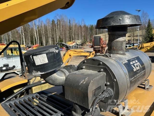 Gradall XL 3300-III Outro equipamentos subterrâneos