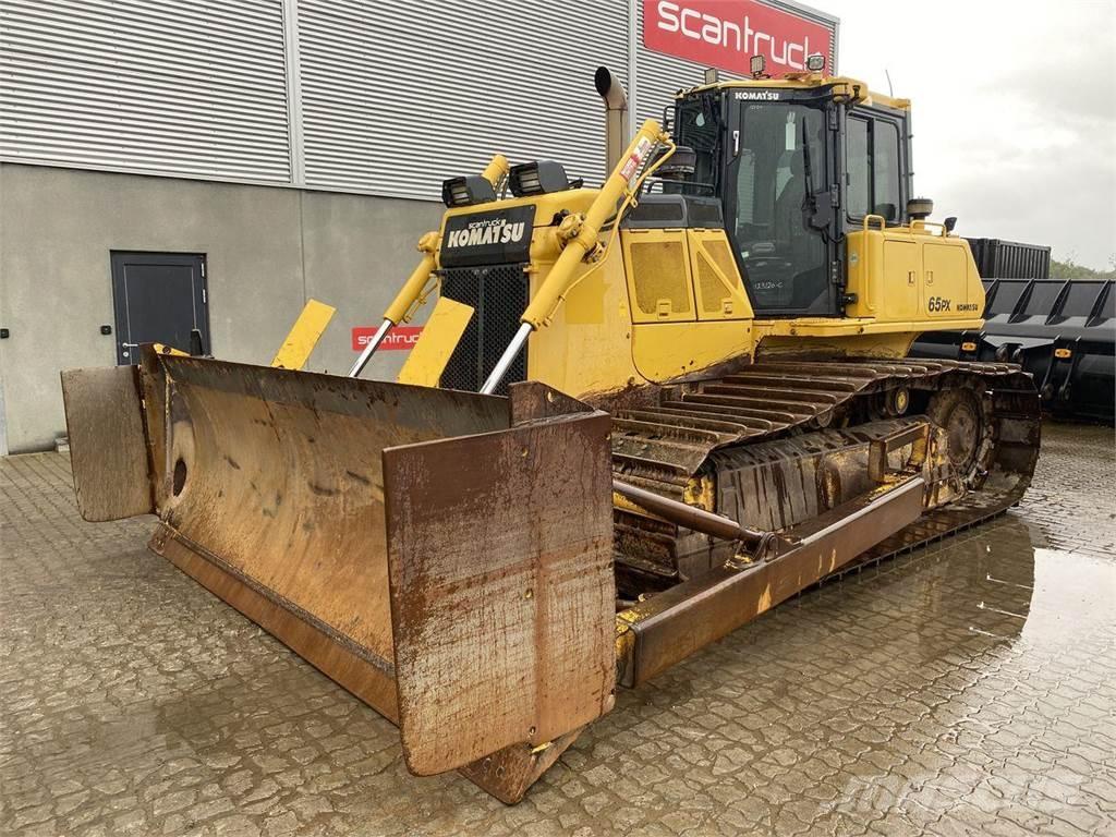 Komatsu D65PX-18 Dozers - Tratores rastos