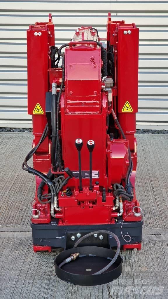 Unic URW 295 Mini gruas