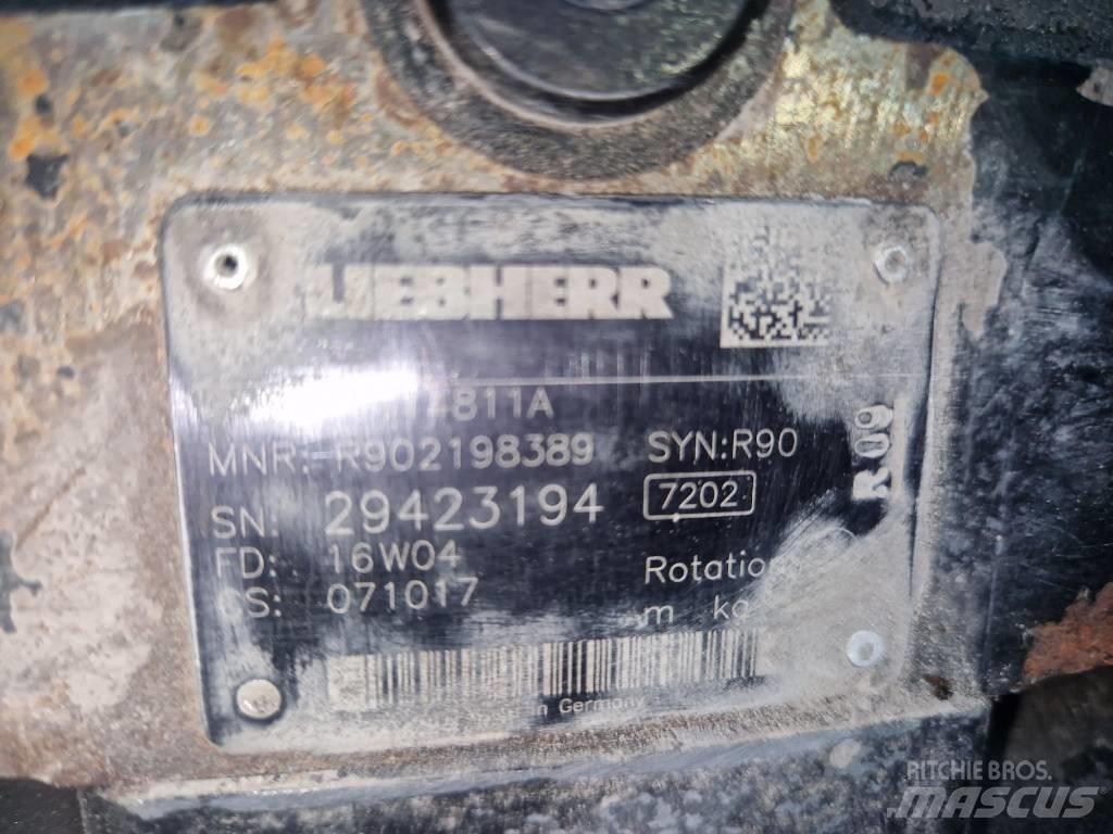 Liebherr L 586 Hidráulica