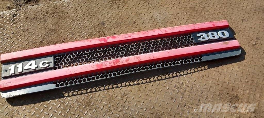 Scania 94 D.   1366189 Radiadores camiões e carrinhas