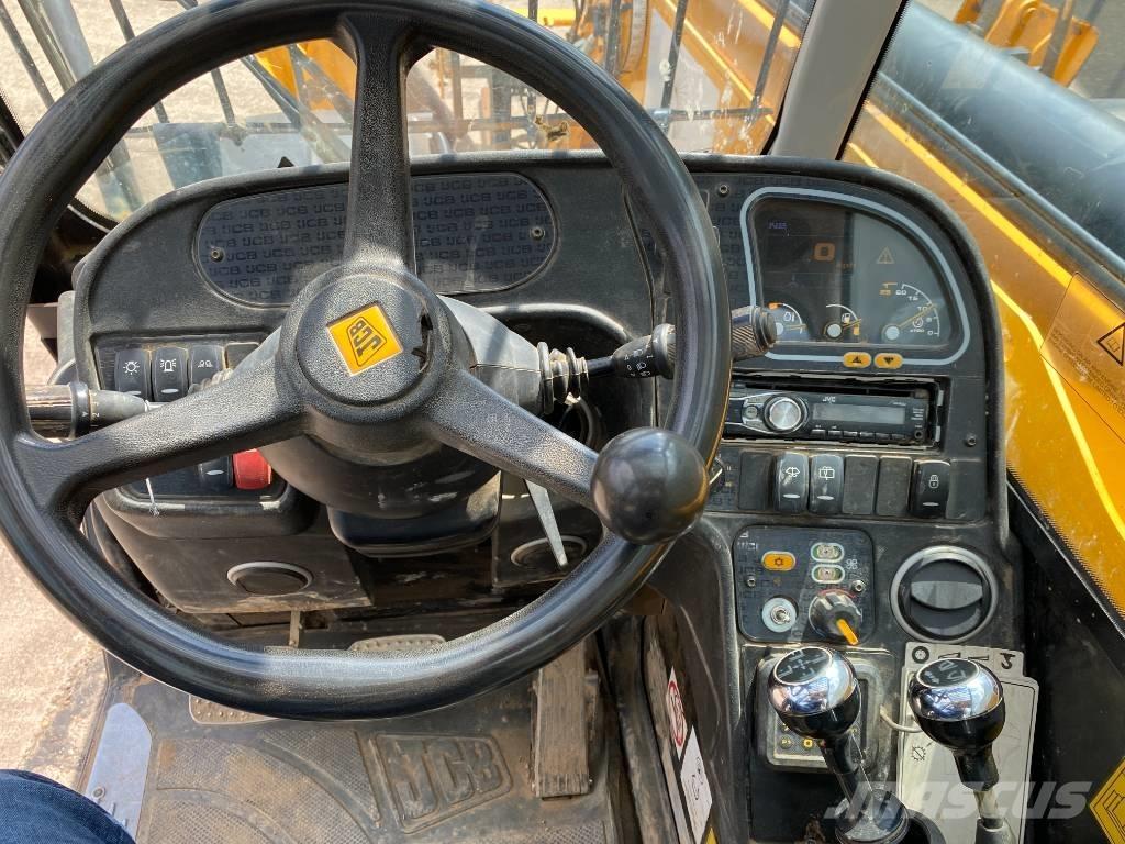 JCB 535-140 Hiviz Manipulador telescópico