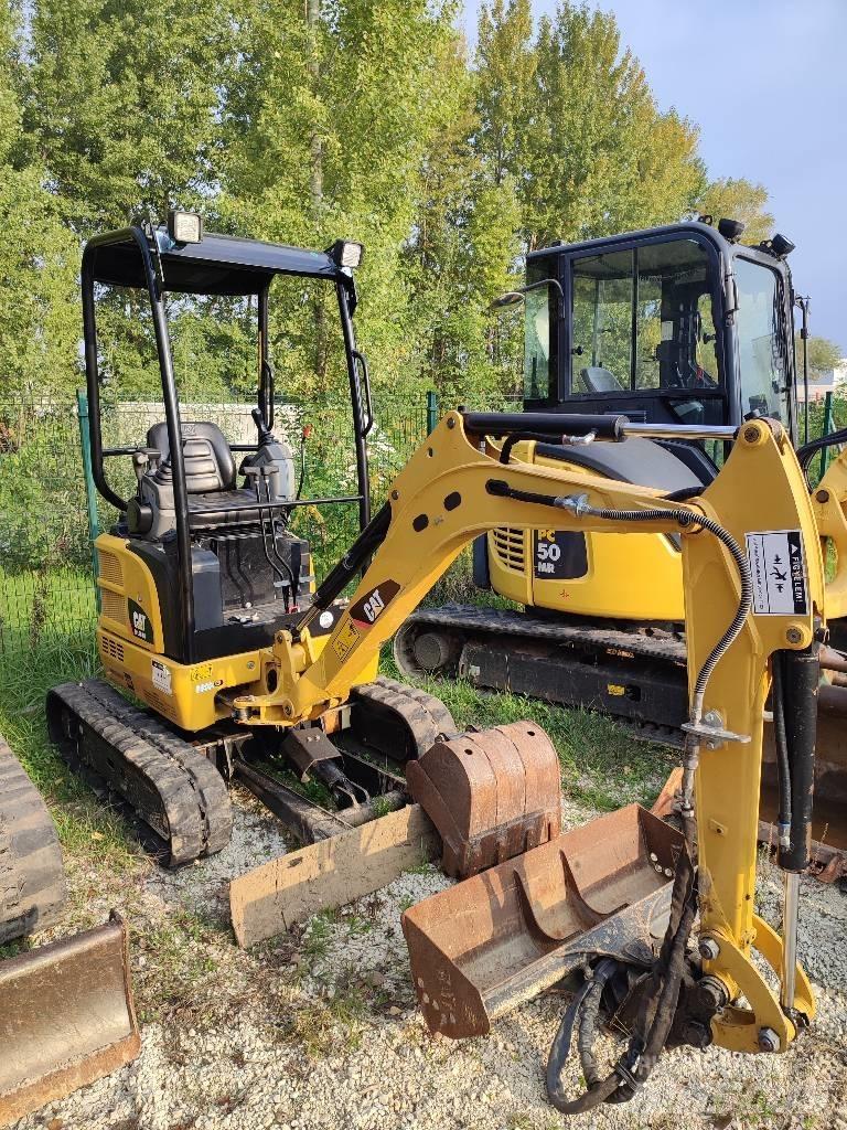 CAT 301.7 Miniescavadeiras