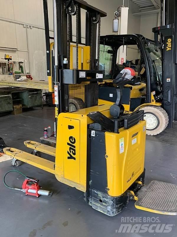 Yale MP20XD Empilhador para operador externo