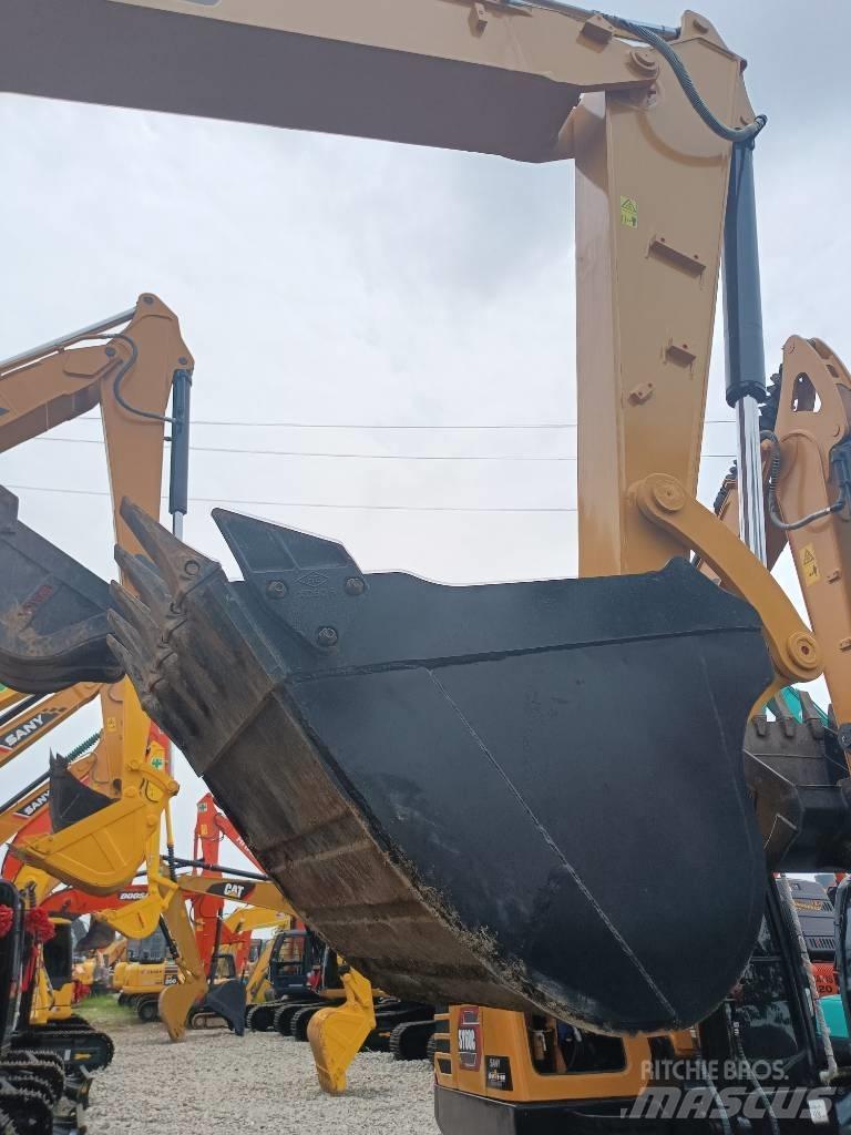 CAT 307 Miniescavadeiras