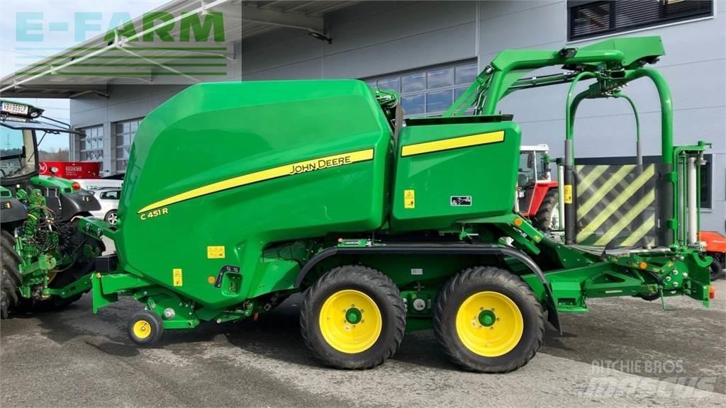 John Deere C451R Enfardadeira de fardos quadrados