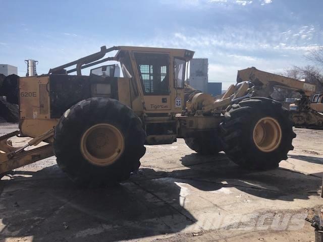 Tigercat 620 Rechegadores