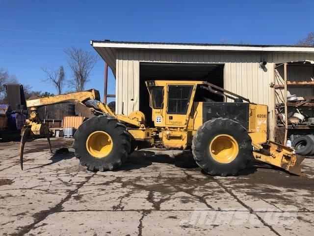 Tigercat 620 Rechegadores