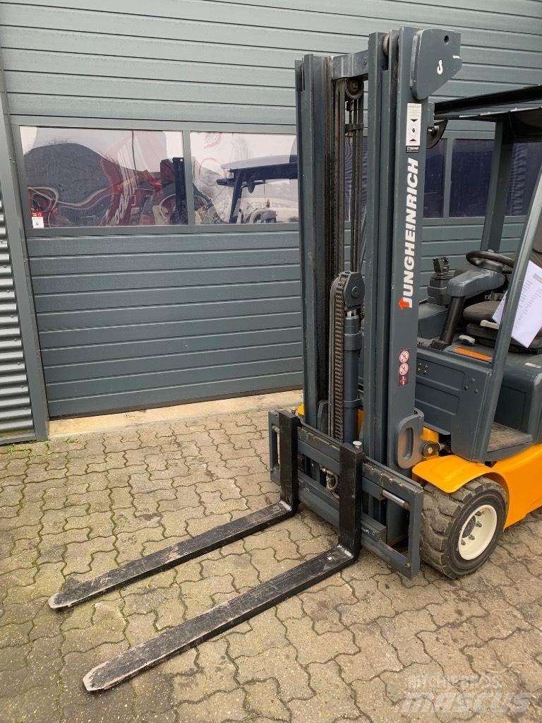 Jungheinrich EFG 218 Empilhadores eléctricos