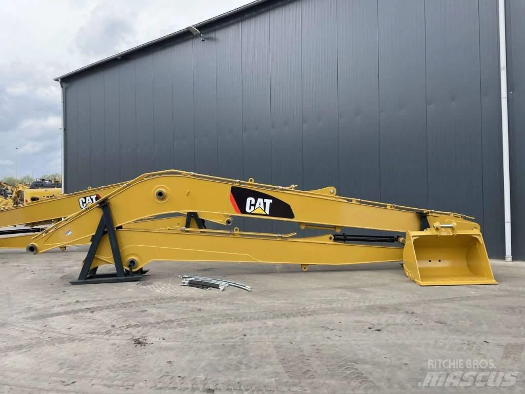 CAT 323E 18m Set Retroescavadoras