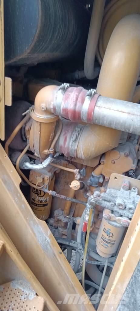 CAT 988H Carregadeiras de rodas