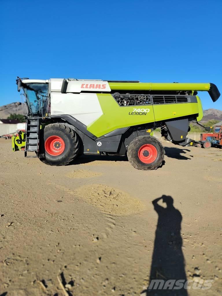 CLAAS Lexion 7400 Ceifeiras debulhadoras