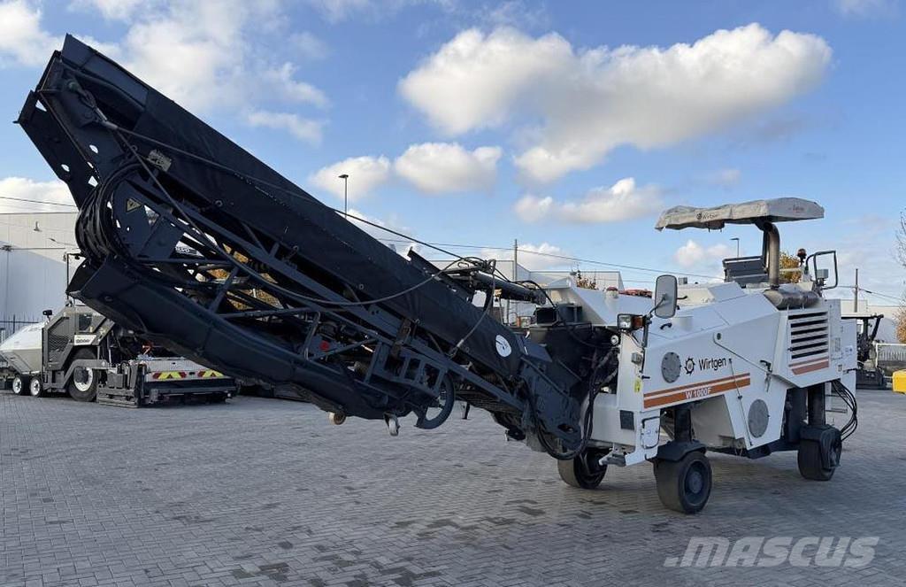 Wirtgen W 1000F Moinhos de asfalto a frio