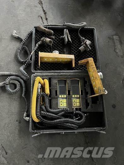 Bomag BF 600C-2 Espalhadoras de asfalto