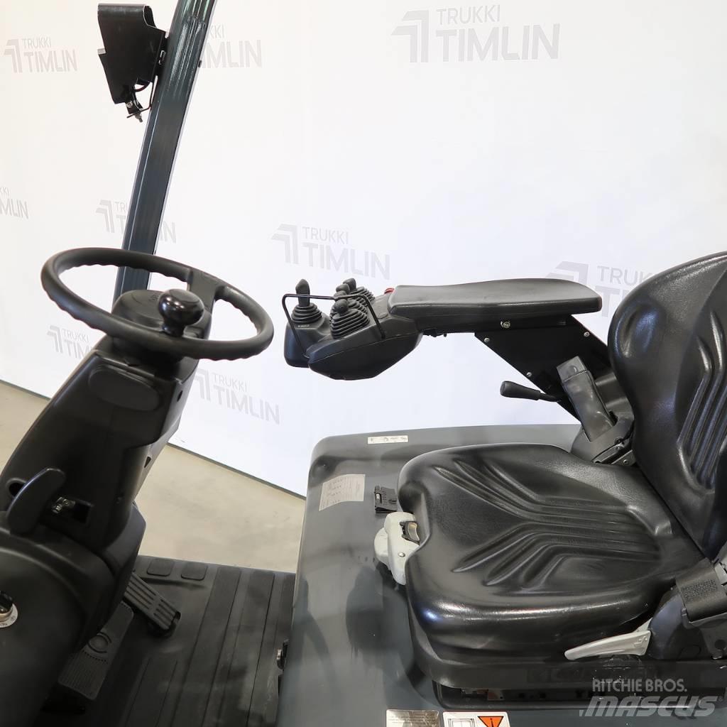 Toyota 8FBMT35 Empilhadores eléctricos