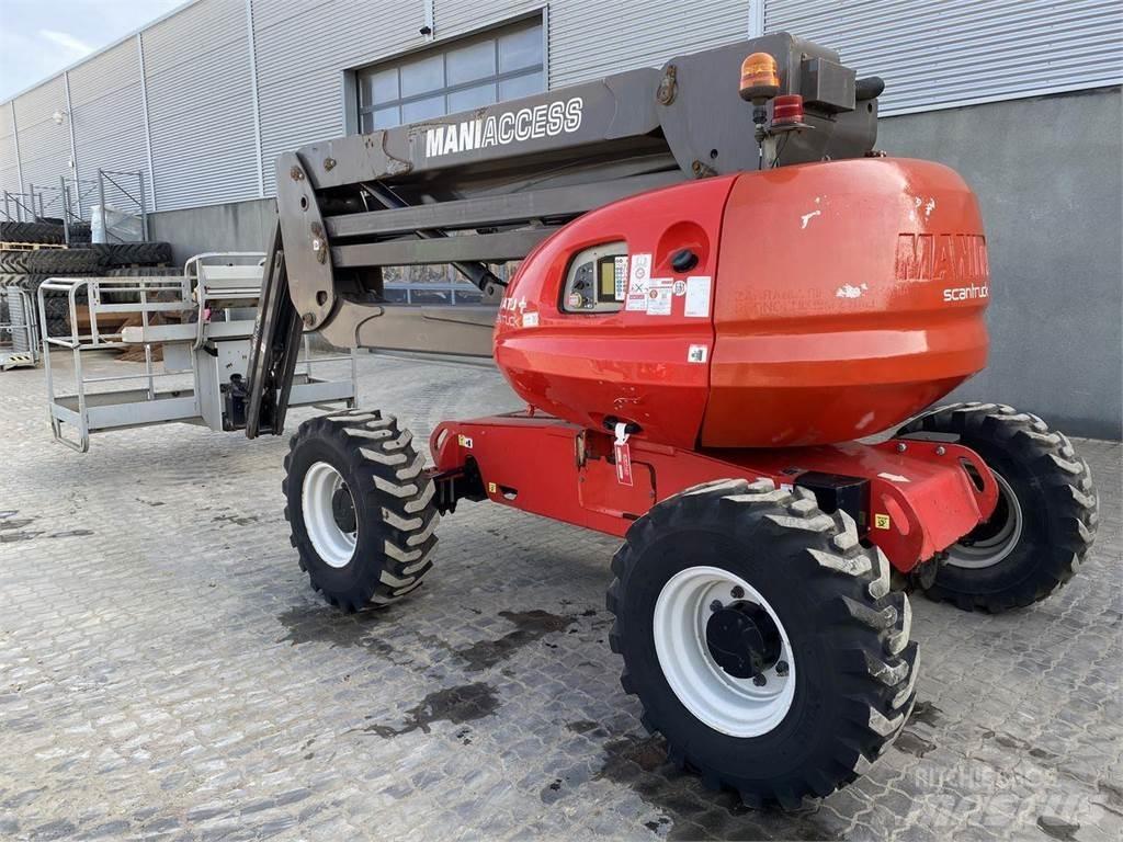Manitou 160ATJ+ RC Elevadores braços articulados