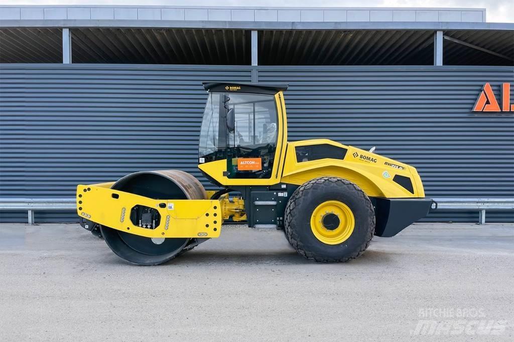 Bomag BW 213 D-5 Cilindros Compactadores monocilíndricos