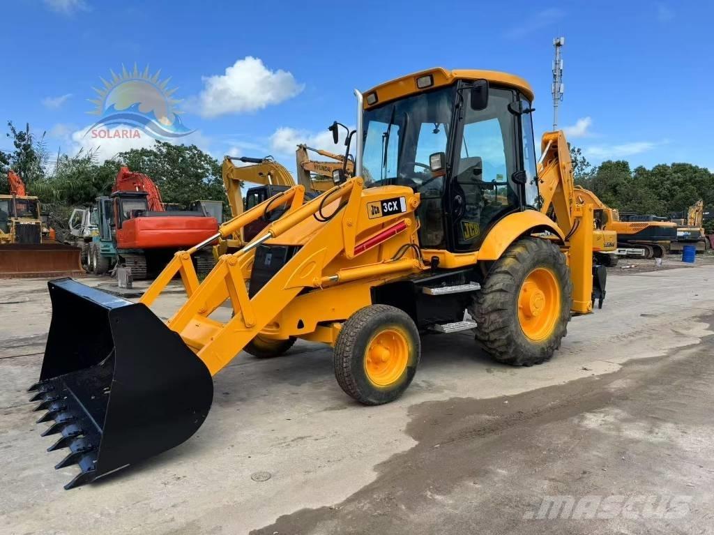 JCB 3CX Retroescavadeiras