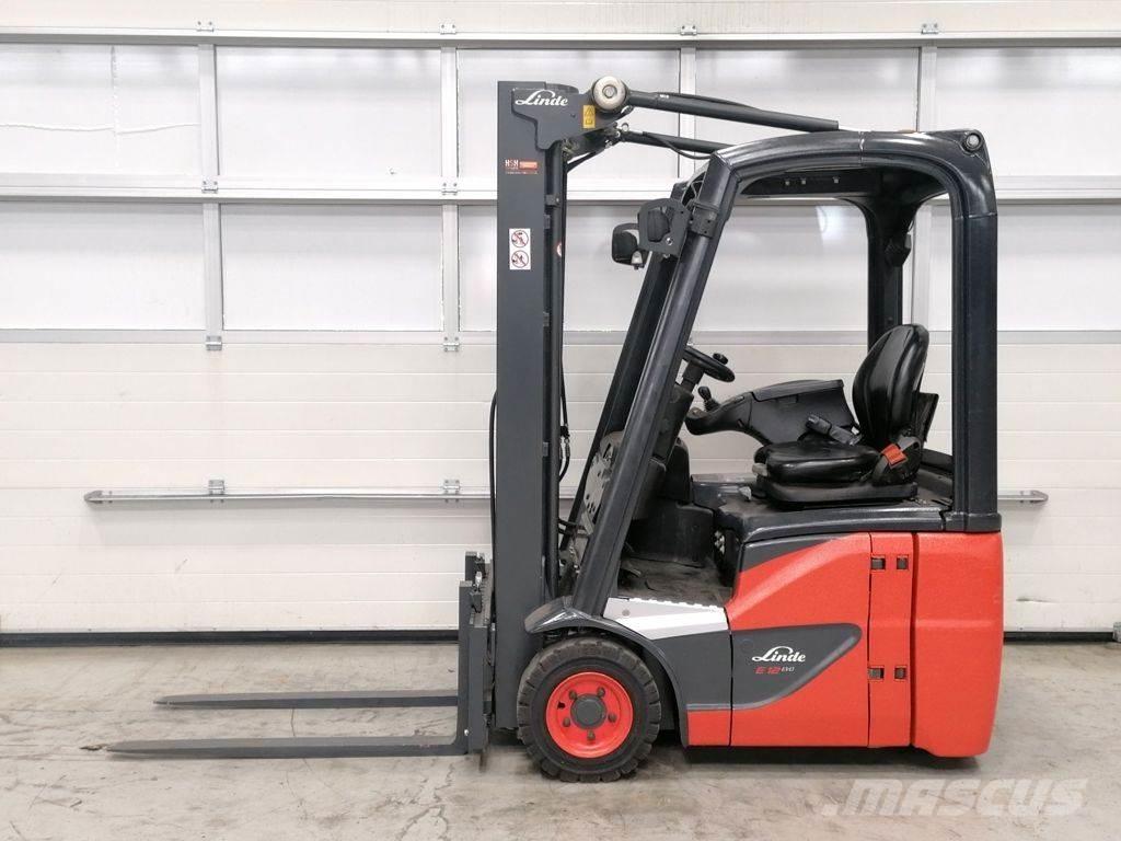 Linde E12-02 Empilhadores eléctricos