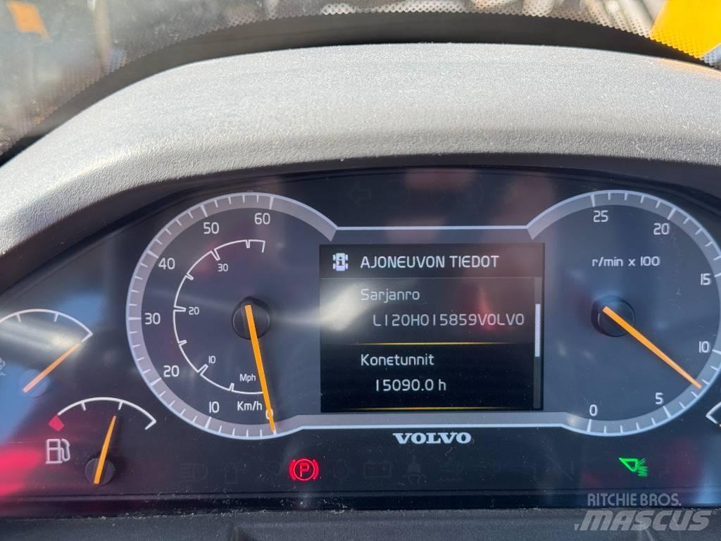 Volvo L 120 H Carregadeiras de rodas