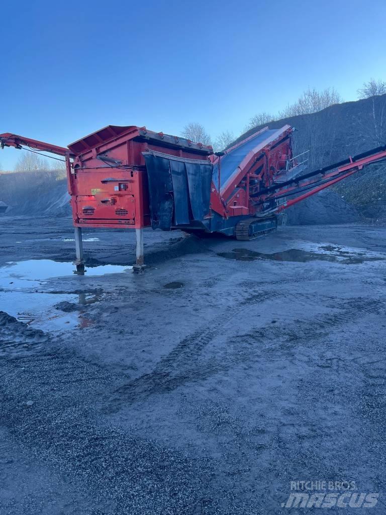 Terex Finlay 694 Crivos móveis