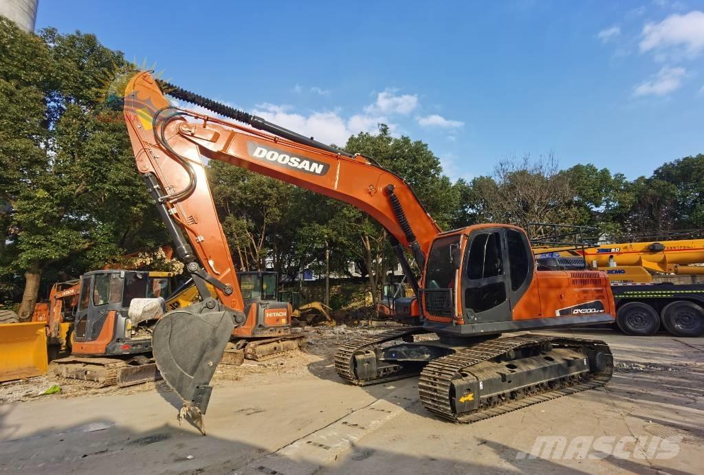 Doosan DX 300 LC Escavadeiras de esteiras