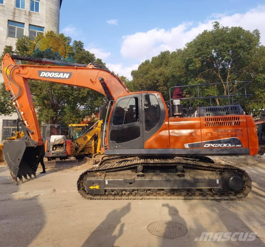 Doosan DX 300 LC Escavadeiras de esteiras
