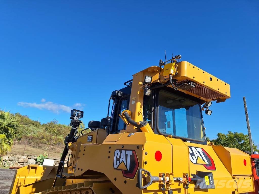 CAT D 6 T Dozers - Tratores rastos