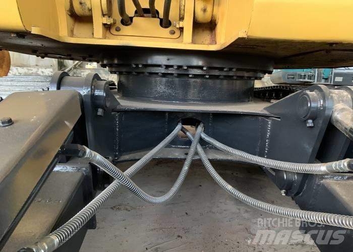 Komatsu PC138 Escavadeiras de esteiras