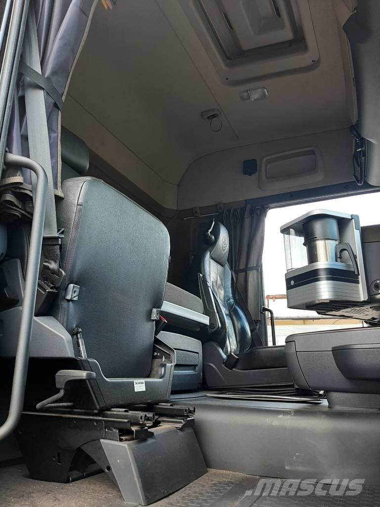 Scania R 730 Camiões de chassis e cabine