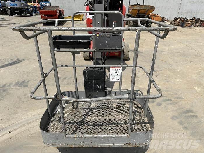 Manitou 150AETJ-C Elevadores braços articulados