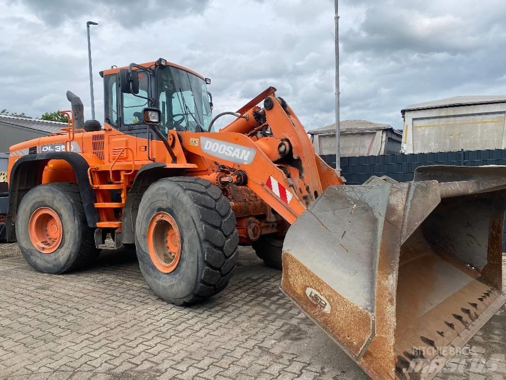 Doosan DL 350-3 Carregadeiras de rodas