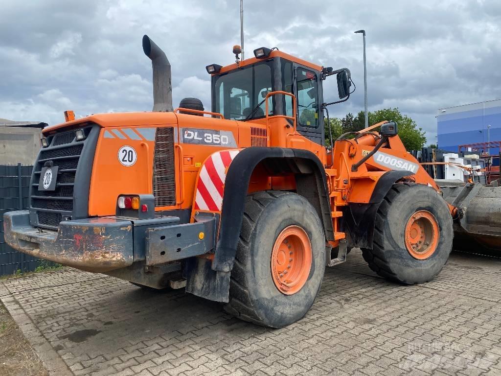 Doosan DL 350-3 Carregadeiras de rodas