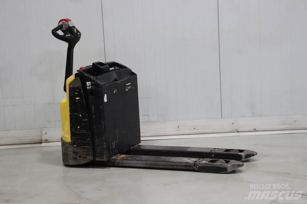 Hyster P1.6 Porta palettes