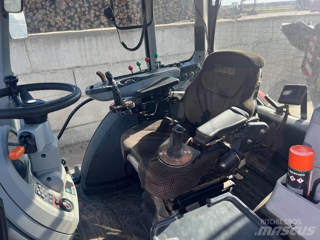 Valtra 234H Rechegadores