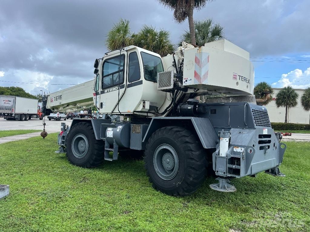 Terex RT 230-1 Gruas Fora-de-estrada